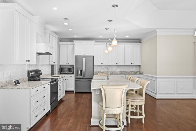 8300 ARLENE ACRES DR, Fredericksburg, VA 22408