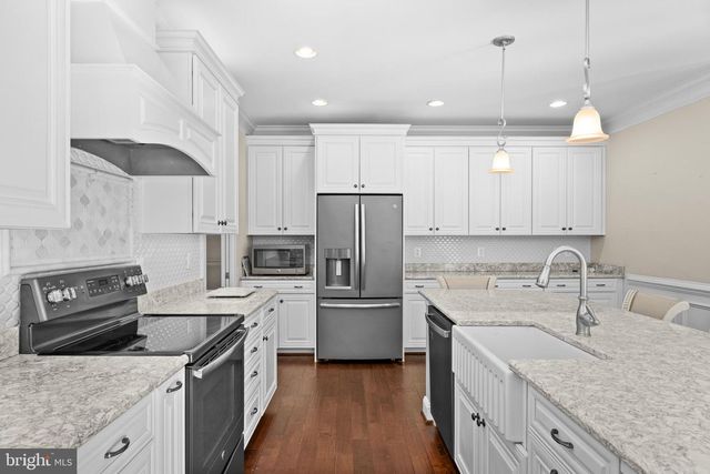 8300 ARLENE ACRES DR, Fredericksburg, VA 22408