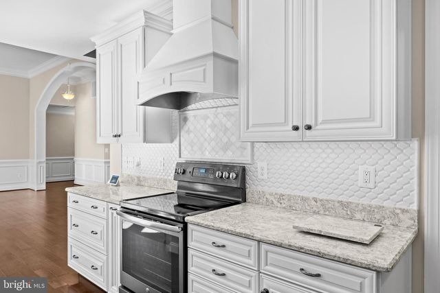 8300 ARLENE ACRES DR, Fredericksburg, VA 22408
