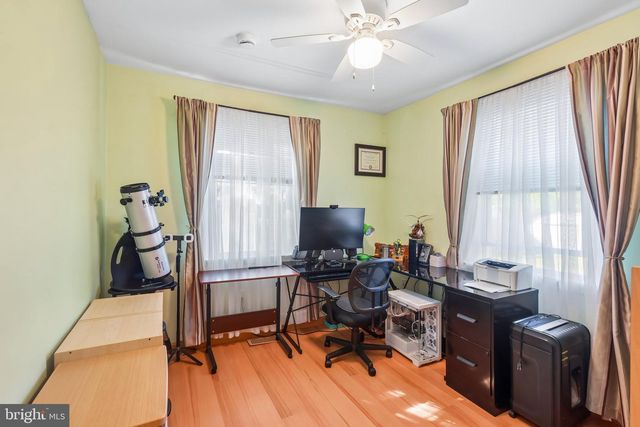 41 EDISON RD, Cherry Hill, NJ 08034