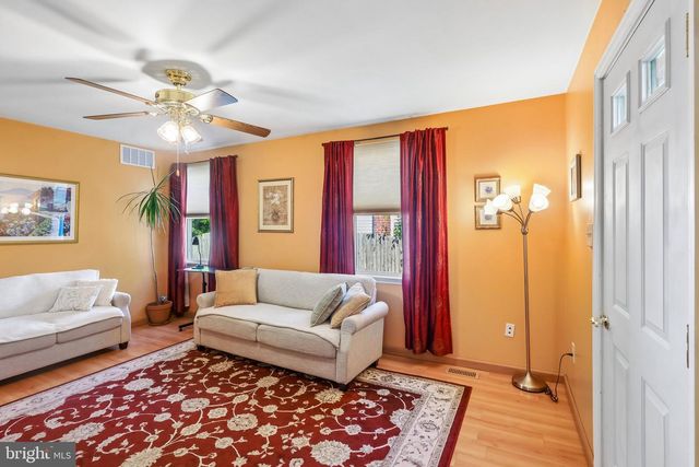 41 EDISON RD, Cherry Hill, NJ 08034
