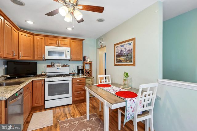 41 EDISON RD, Cherry Hill, NJ 08034