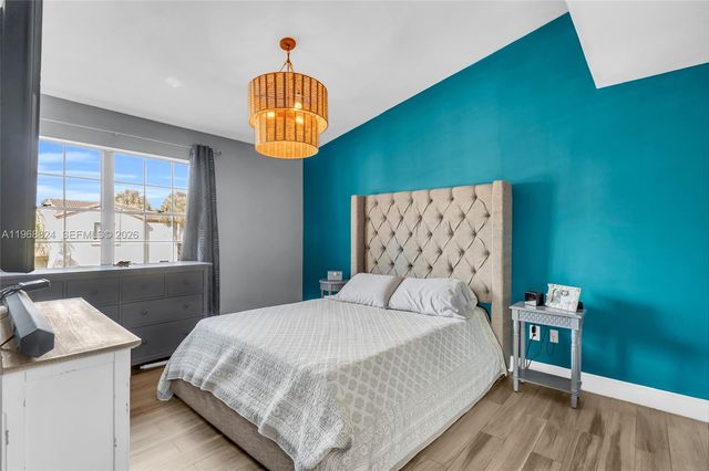 10425 SW 153rd Ct 8, Miami, FL 33196