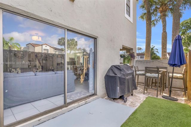 10425 SW 153rd Ct 8, Miami, FL 33196