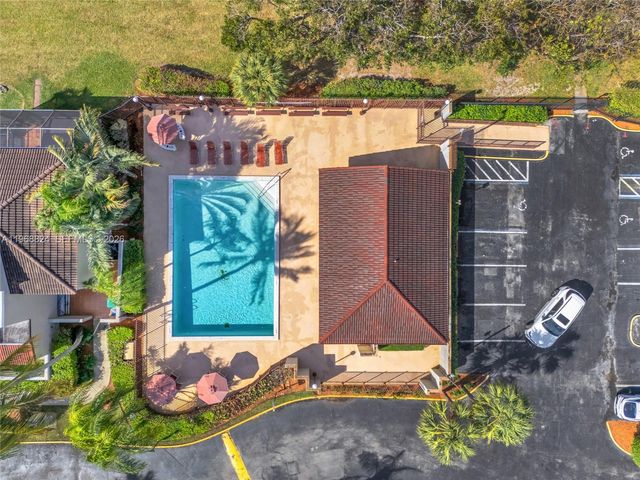 10425 SW 153rd Ct 8, Miami, FL 33196