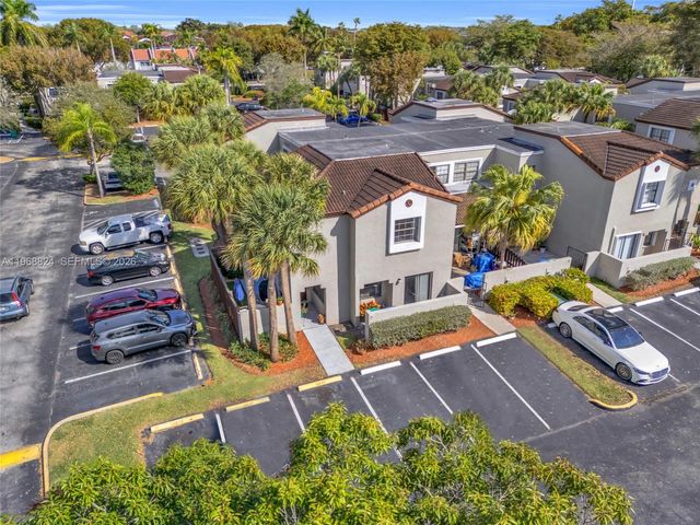 10425 SW 153rd Ct 8, Miami, FL 33196