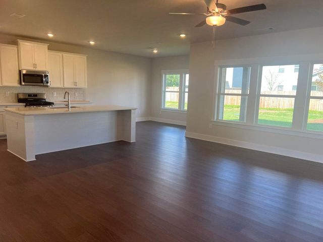 8862 Snowy Owl Road 103, Ooltewah, TN 37363