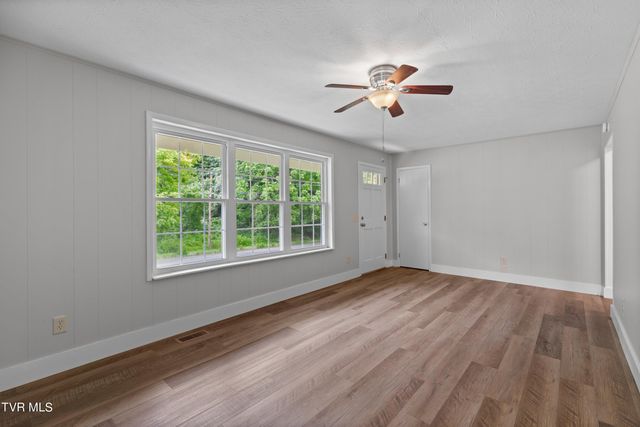 179 Jay Drive, Tazewell, TN 37879