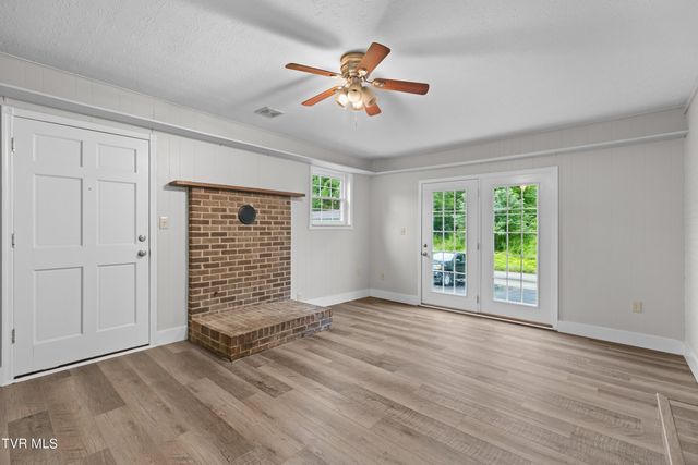 179 Jay Drive, Tazewell, TN 37879