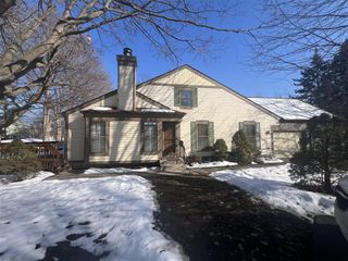 2253 Edington Drive, Grand Rapids, MI 49508
