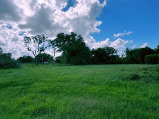 1044 Winchester Trail, Angleton, TX 77515