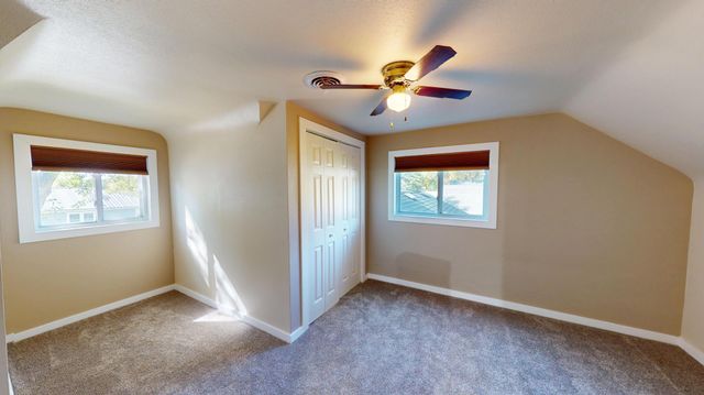 705 Glenview Drive, Albert Lea, MN 56007