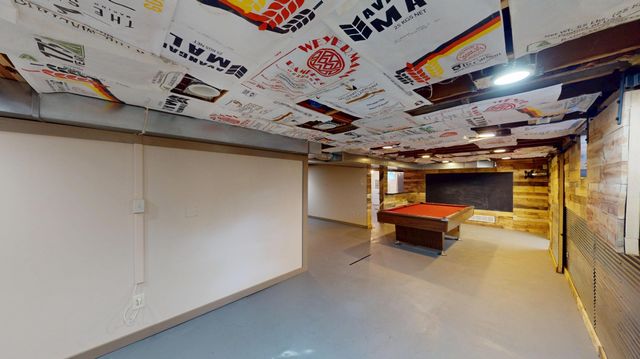 705 Glenview Drive, Albert Lea, MN 56007