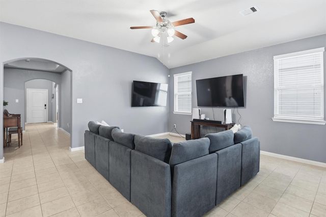 2622 Cold River Drive, Humble, TX 77396