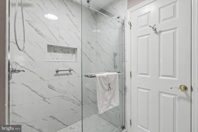 12 CRAIN CIR, Lemoyne, PA 17043