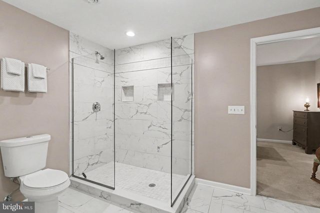 12 CRAIN CIR, Lemoyne, PA 17043