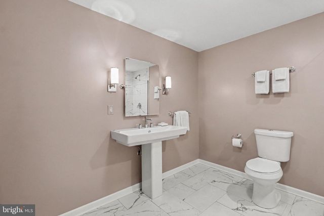12 CRAIN CIR, Lemoyne, PA 17043