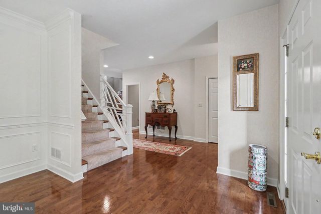 12 CRAIN CIR, Lemoyne, PA 17043