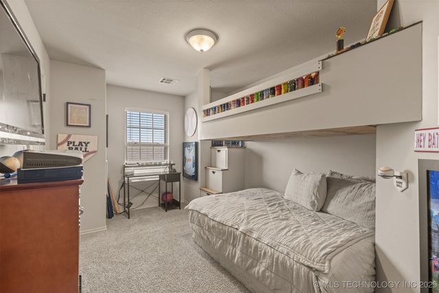 1704 W 120th Court S, Jenks, OK 74037