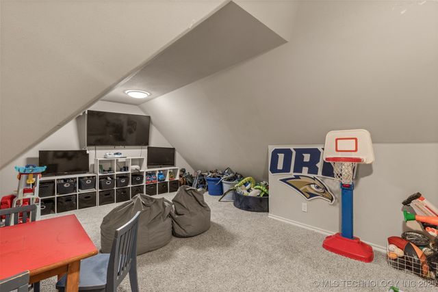 1704 W 120th Court S, Jenks, OK 74037