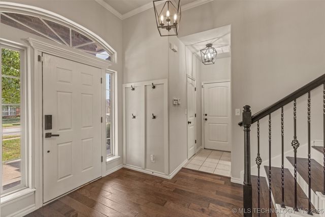 1704 W 120th Court S, Jenks, OK 74037