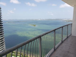 1750 N Bayshore Drive 5205, Miami, FL 33132