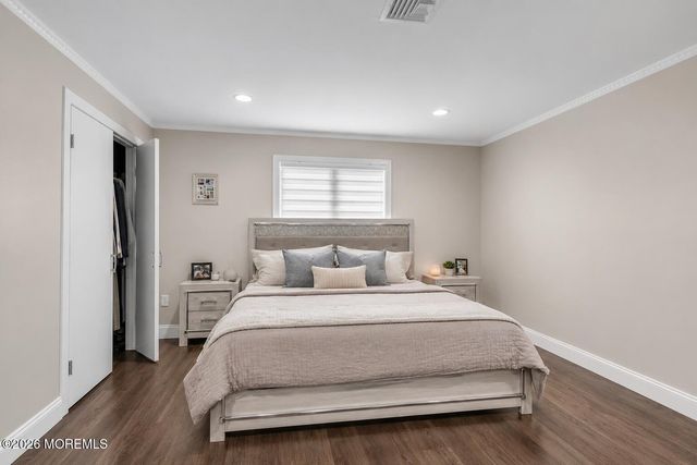 24 Valley Forge Road, Eatontown, NJ 07724