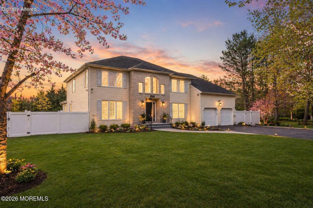 24 Valley Forge Road, Eatontown, NJ 07724