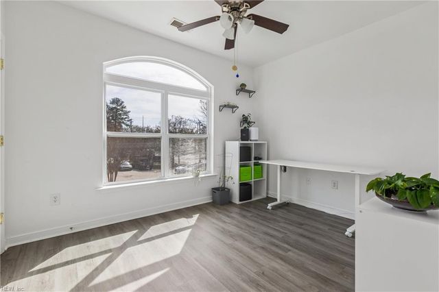 706 River Rock Way Ste 110, Newport News, VA 23608