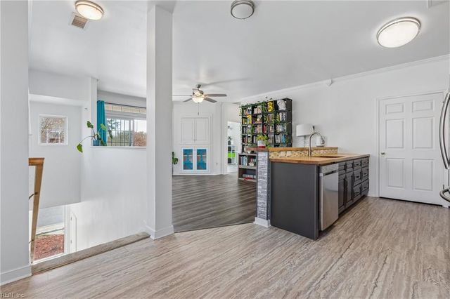 706 River Rock Way Ste 110, Newport News, VA 23608