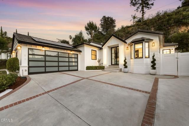 5132 Crown Avenue, La Canada Flintridge, CA 91011