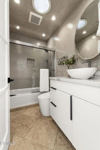 5132 Crown Avenue, La Canada Flintridge, CA 91011