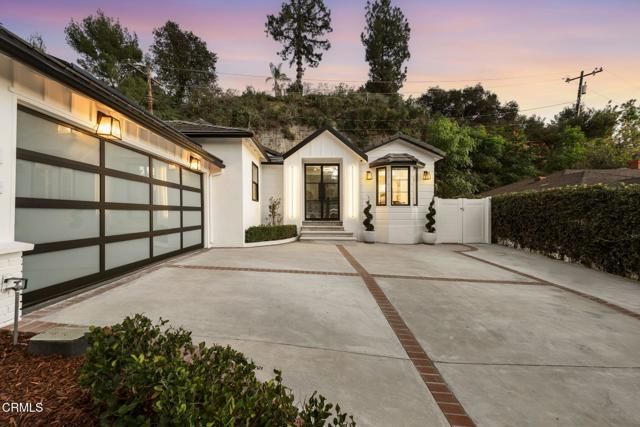 5132 Crown Avenue, La Canada Flintridge, CA 91011