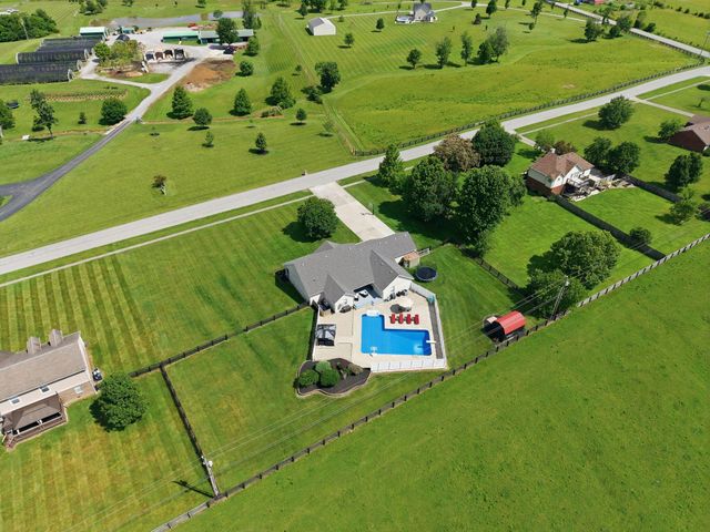 1901 Four Mile Road, Richmond, KY 40475