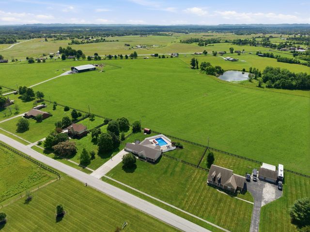 1901 Four Mile Road, Richmond, KY 40475