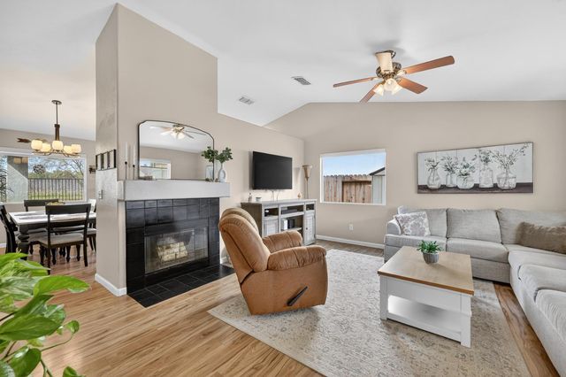 137 Sullivan Way, Wheatland, CA 95692