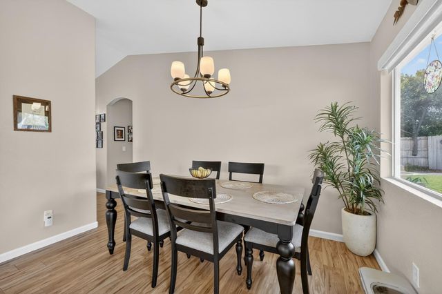 137 Sullivan Way, Wheatland, CA 95692