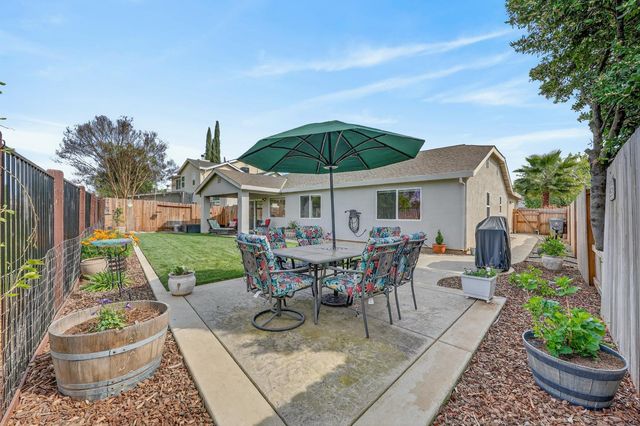 137 Sullivan Way, Wheatland, CA 95692