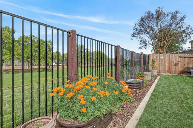 137 Sullivan Way, Wheatland, CA 95692