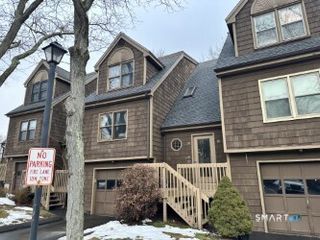 133 Meadow Street 133, Milford, CT 06461