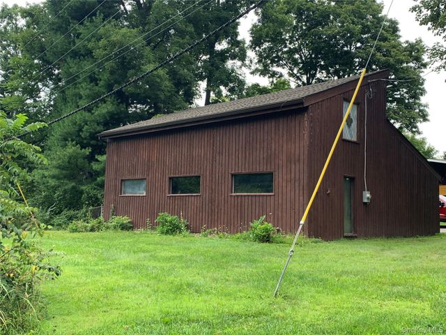 58 Ireland Drive, Poughkeepsie, NY 12603