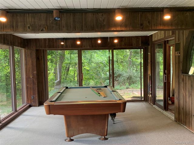 58 Ireland Drive, Poughkeepsie, NY 12603
