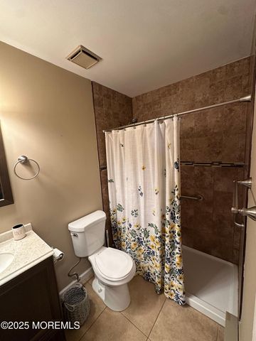 12B Golden Court, Whiting, NJ 08759