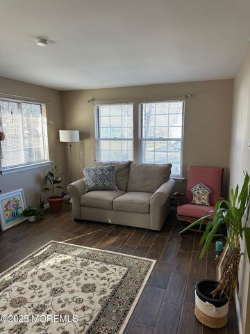 12B Golden Court, Whiting, NJ 08759