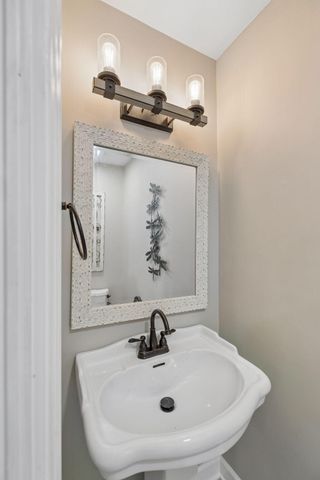 257 Mcarthur Lane, Birchwood, TN 37308