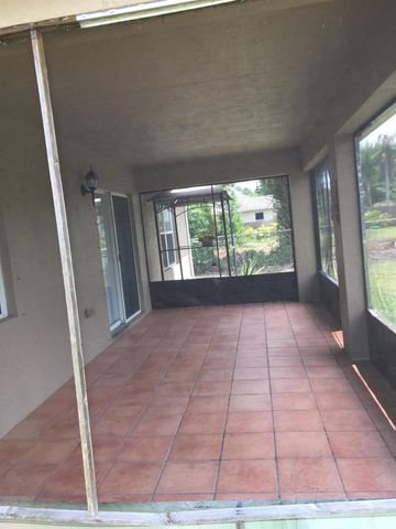1862 SW Grant Avenue, Port St. Lucie, FL 34953