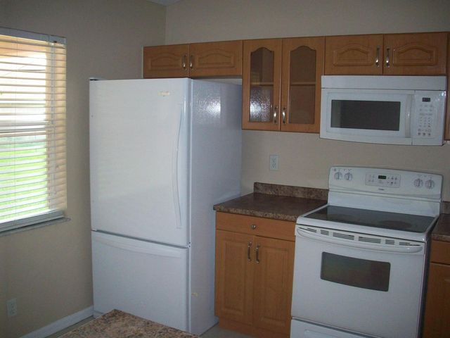1862 SW Grant Avenue, Port St. Lucie, FL 34953