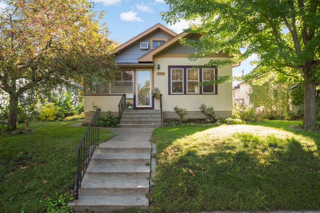 4533 45th Avenue S, Minneapolis, MN 55406