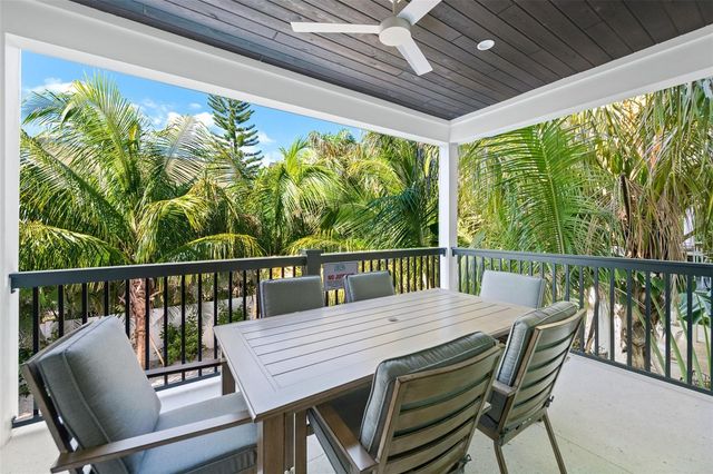 211 GRANT DRIVE, Sarasota, FL 34236