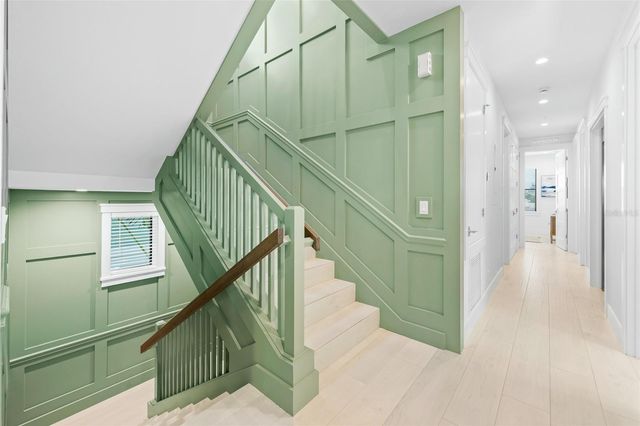 211 GRANT DRIVE, Sarasota, FL 34236